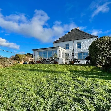 Old Chapel House Holiday home Tintagel